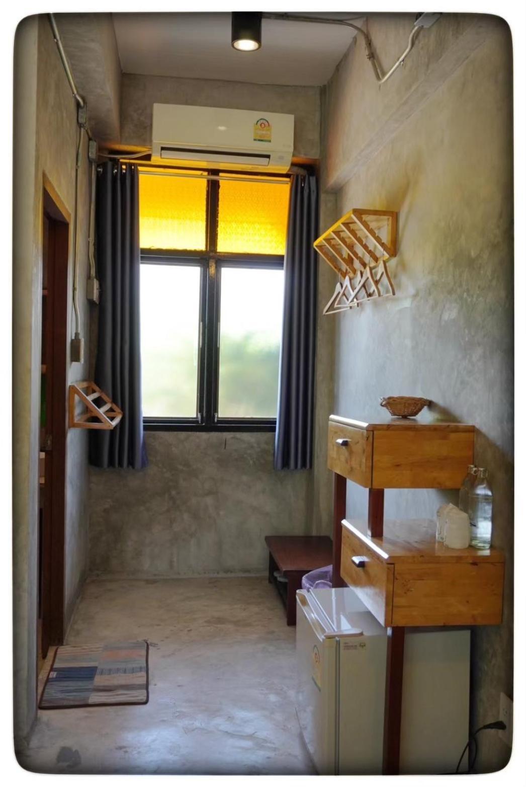 The Picturebook Guesthouse Mae Sot Eksteriør bilde
